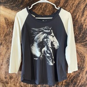 Wrangler Monochrome Horse Graphic 3/4 Sleeve Tee